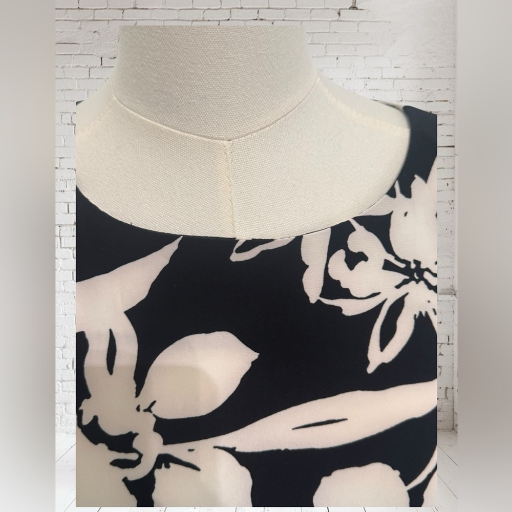 American Living Floral Dress Sz 6 NWOT | Black & Cream + Soft Stretch | Timeless - Picture 5 of 6